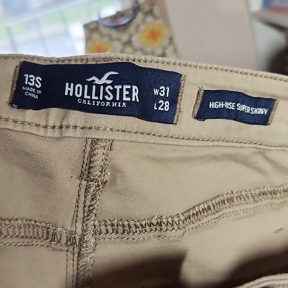 HOLLISTER 13S w31 High Rise Super Skinny Khaki Beige Pants
